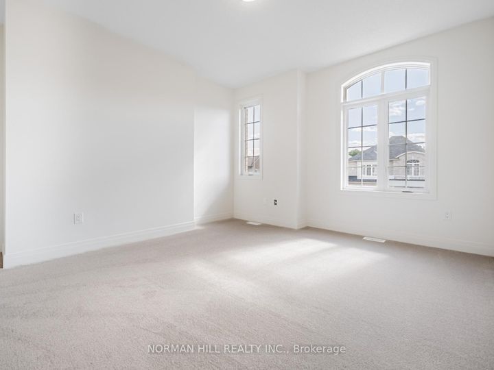 Photo 25 at 7 Lilestone Drive, Credit Valley, Brampton