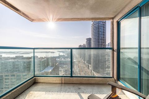 Photo 19 at 2212 - 77 Harbour Square, Waterfront Communities C1, Toronto