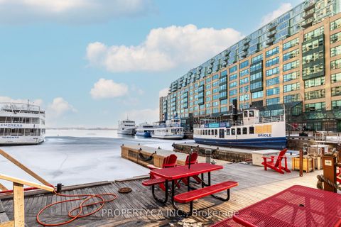 Photo 26 at 2212 - 77 Harbour Square, Waterfront Communities C1, Toronto