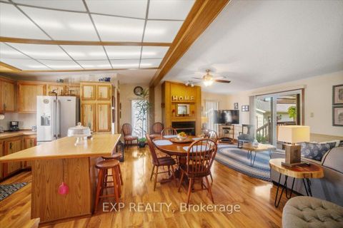 Photo 2 at 36 Juno Crescent, Sutton & Jackson's Point, Georgina