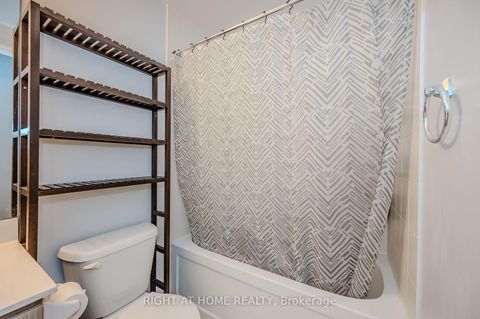 Photo 16 at 917 - 15 James Finlay Way, CFB, Toronto