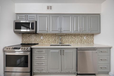 Photo 2 at 803 - 1350 York Mills Road, Donalda, Toronto