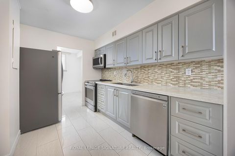 Photo 3 at 803 - 1350 York Mills Road, Donalda, Toronto