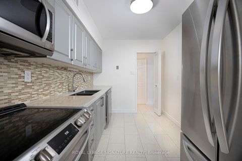 Photo 4 at 803 - 1350 York Mills Road, Donalda, Toronto