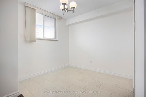 Photo 7 at 803 - 1350 York Mills Road, Donalda, Toronto