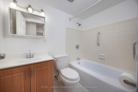 Photo 18 at 803 - 1350 York Mills Road, Donalda, Toronto