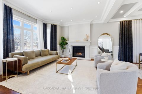 Photo 4 at 87 McGillivray Avenue, Nortown, Toronto