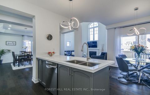 Photo 12 at 2 Bamburg Street, Sutton & Jackson's Point, Georgina