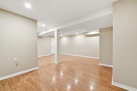 Photo 28 at 41 Dunsmore Crescent, Crosby, Richmond Hill