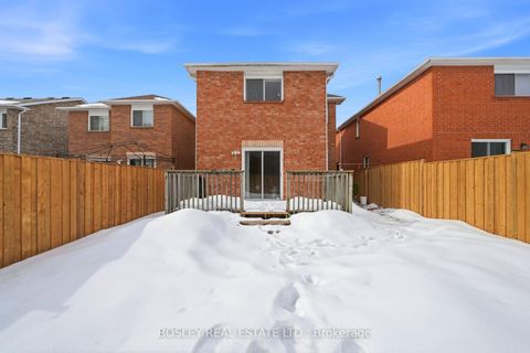 Photo 29 at 41 Dunsmore Crescent, Crosby, Richmond Hill