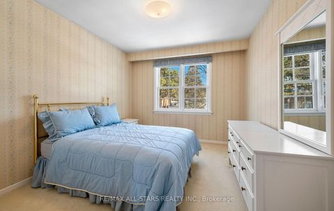 Photo 24 at 28 Montressor Drive, Windfields, Toronto