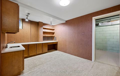 Photo 28 at 28 Montressor Drive, Windfields, Toronto