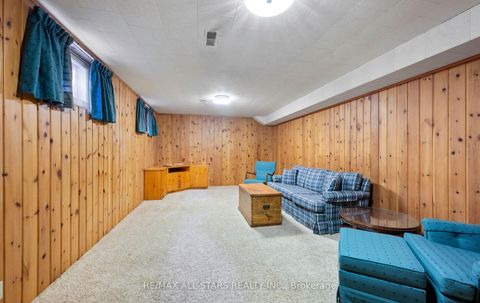 Photo 33 at 28 Montressor Drive, Windfields, Toronto