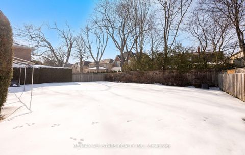 Photo 36 at 28 Montressor Drive, Windfields, Toronto