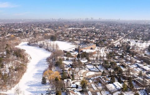 Photo 49 at 28 Montressor Drive, Windfields, Toronto