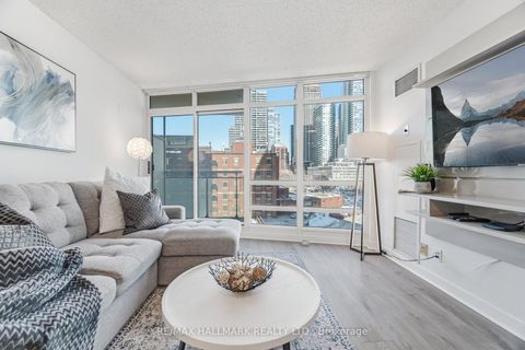 Photo 2 at 708 - 397 Front Street W, Waterfront Communities C1, Toronto