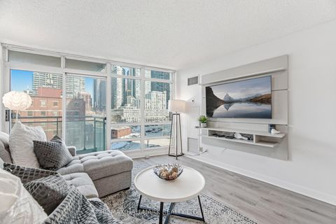 Photo 3 at 708 - 397 Front Street W, Waterfront Communities C1, Toronto