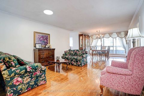 Photo 8 at 503 - 130 Carlton Street, South St. James Town, Toronto