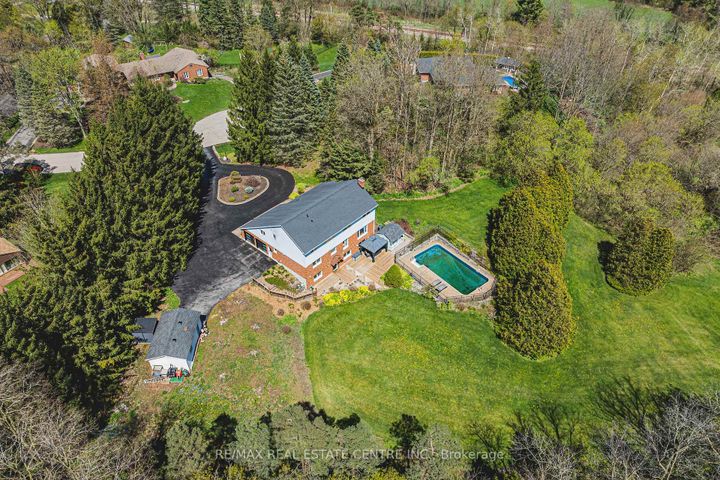 Photo 3 at 6 Iris Court, Carlisle, Hamilton