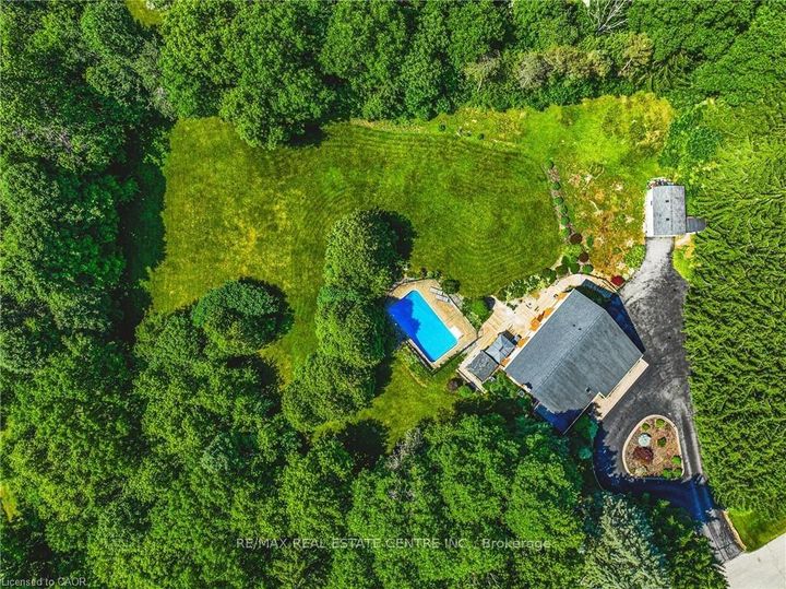 Photo 4 at 6 Iris Court, Carlisle, Hamilton