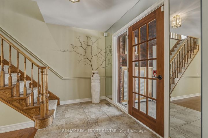 Photo 10 at 6 Iris Court, Carlisle, Hamilton