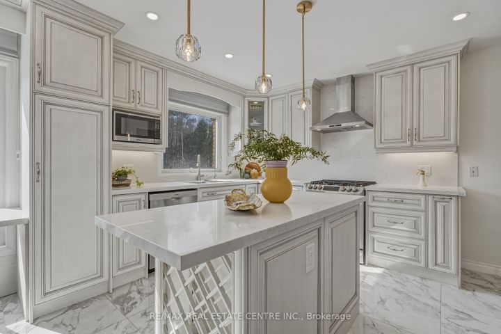 Photo 16 at 6 Iris Court, Carlisle, Hamilton