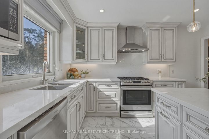 Photo 17 at 6 Iris Court, Carlisle, Hamilton