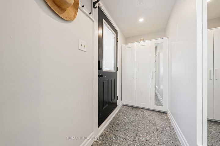 Photo 46 at 6 Iris Court, Carlisle, Hamilton