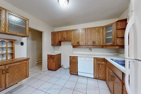 Photo 7 at 20 Brinloor Boulevard, Scarborough Village, Toronto