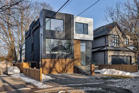 Photo 1 at 7 Bentley Drive, Queensway, Toronto