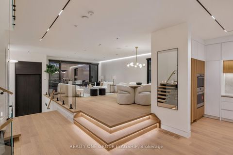 Photo 11 at 7 Bentley Drive, Queensway, Toronto