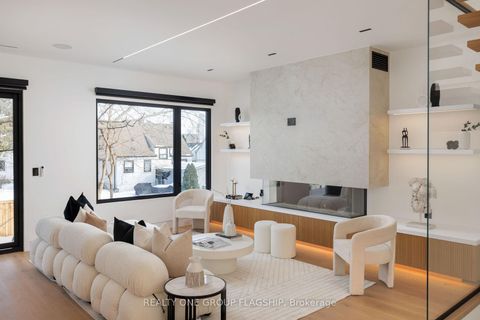 Photo 18 at 7 Bentley Drive, Queensway, Toronto