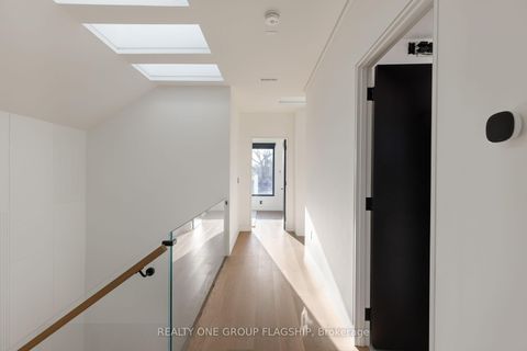 Photo 39 at 7 Bentley Drive, Queensway, Toronto