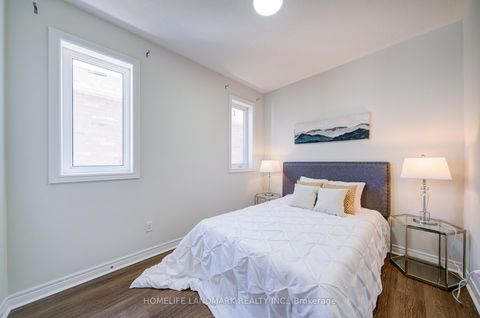 Photo 35 at 127 Decast Crescent, Box Grove, Markham