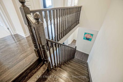 Photo 17 at 24 Plantain Lane, Oak Ridges Lake Wilcox, Richmond Hill