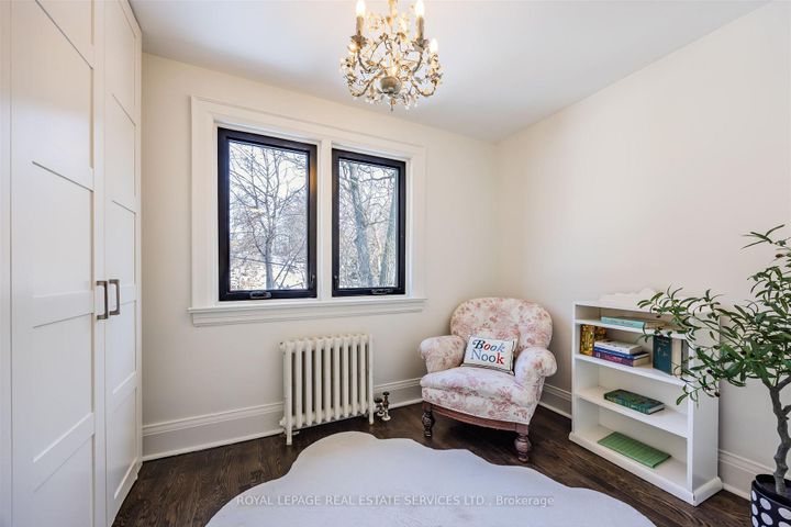Photo 18 at 81 Armadale Avenue, Swansea, Toronto
