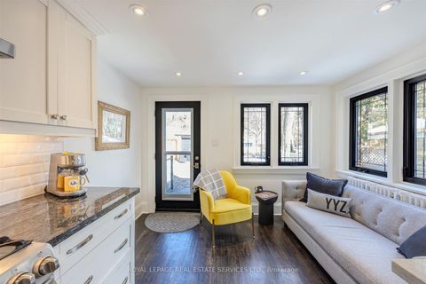 Photo 13 at 81 Armadale Avenue, Swansea, Toronto