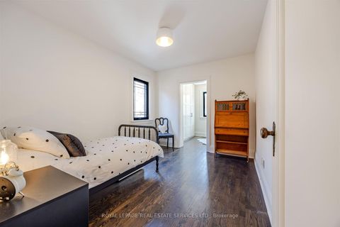 Photo 17 at 81 Armadale Avenue, Swansea, Toronto