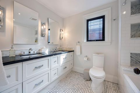 Photo 20 at 81 Armadale Avenue, Swansea, Toronto