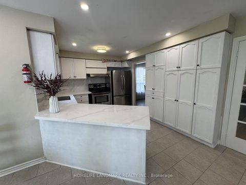 Photo 6 at 492 Traviss Drive, Leslie Valley, Newmarket