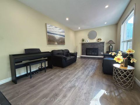 Photo 9 at 492 Traviss Drive, Leslie Valley, Newmarket