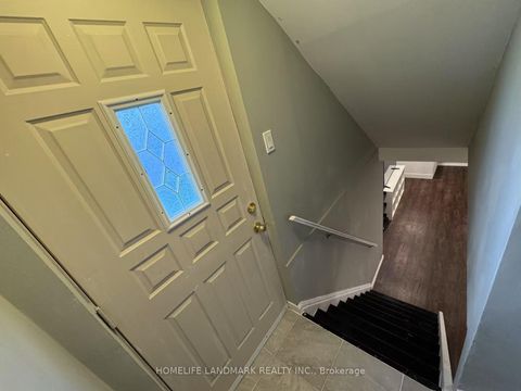 Photo 22 at 492 Traviss Drive, Leslie Valley, Newmarket