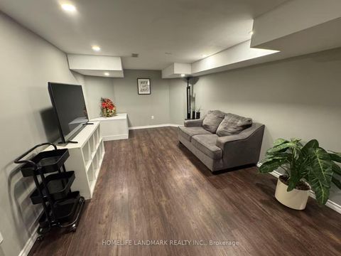 Photo 23 at 492 Traviss Drive, Leslie Valley, Newmarket