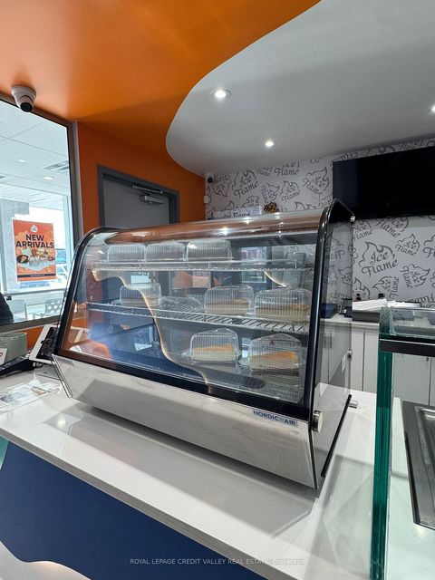 Photo 6 at 974 - 974 Albion Road S, Beaumonde Heights, Toronto