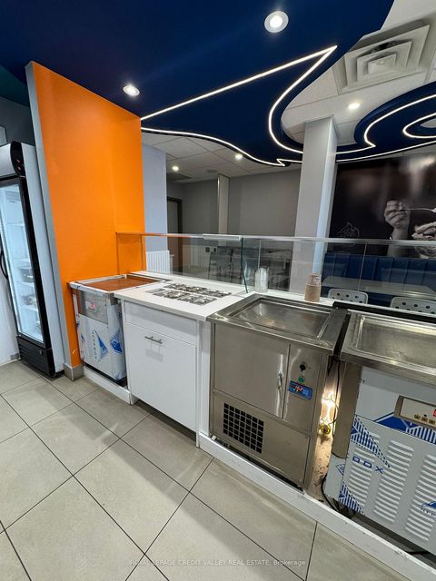 Photo 11 at 974 - 974 Albion Road S, Beaumonde Heights, Toronto