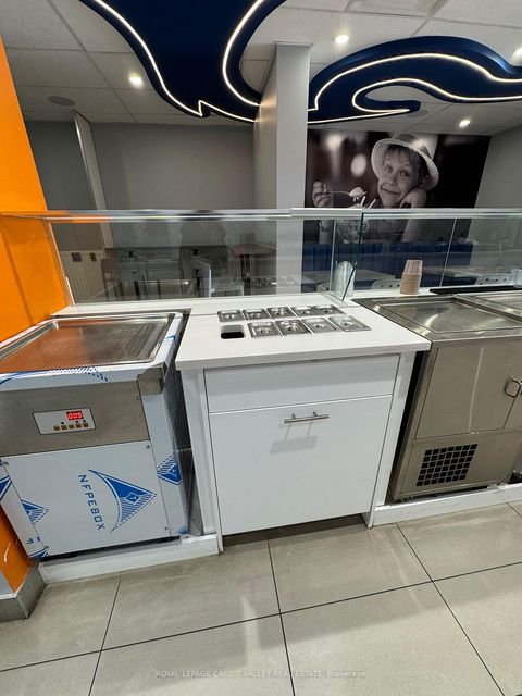 Photo 13 at 974 - 974 Albion Road S, Beaumonde Heights, Toronto