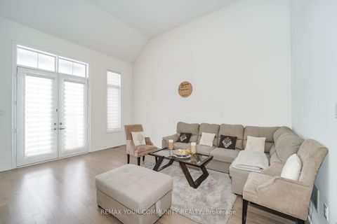 Photo 16 at 133 MARCEL BRUNNELLE | Drive, Rural Whitby, Whitby