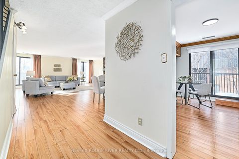 Photo 7 at 401 - 337 Simcoe Street, O'Neill, Oshawa