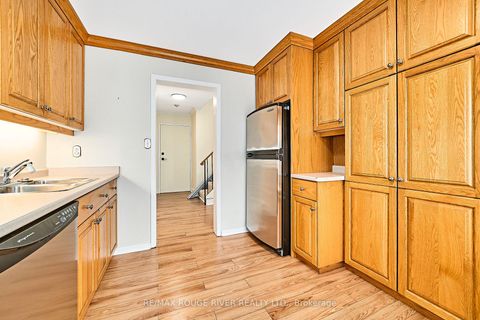 Photo 14 at 401 - 337 Simcoe Street, O'Neill, Oshawa