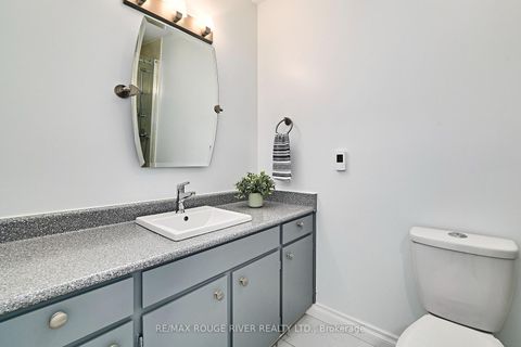 Photo 31 at 401 - 337 Simcoe Street, O'Neill, Oshawa